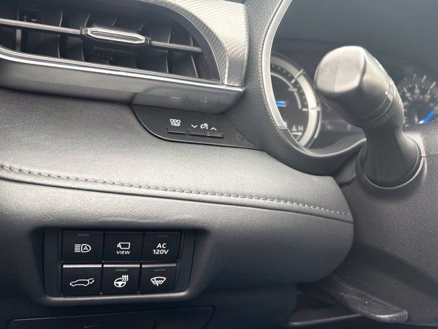 Used 2020 Toyota Highlander Platinum AWD/4WD image 24