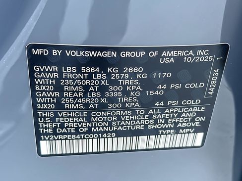 New 2026 Volkswagen ID.4 Pro S image 27