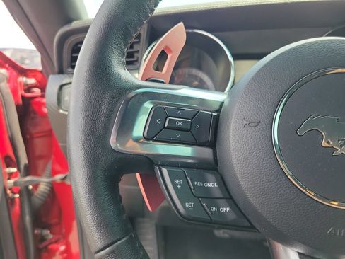 Certified 2017 Ford Mustang Coupe RWD image 21