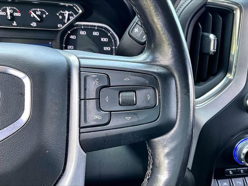 Used 2021 GMC Sierra 1500 SLT w/ SLT Premium Plus Package AWD/4WD image 31