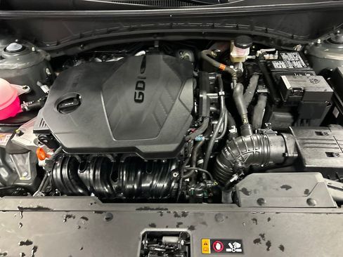 Used 2023 Hyundai Tucson SE image 23