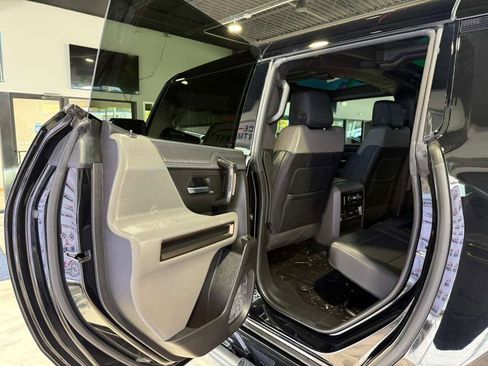 Used 2024 GMC Hummer EV 3X w/ Extreme Off-Road Package AWD/4WD image 39