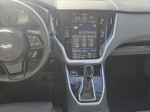 Used 2025 Subaru Outback Onyx Edition w/ Popular Package #2 image 8