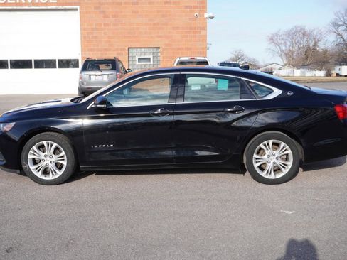Used 2014 Chevrolet Impala LT w/ Convenience Package image 2