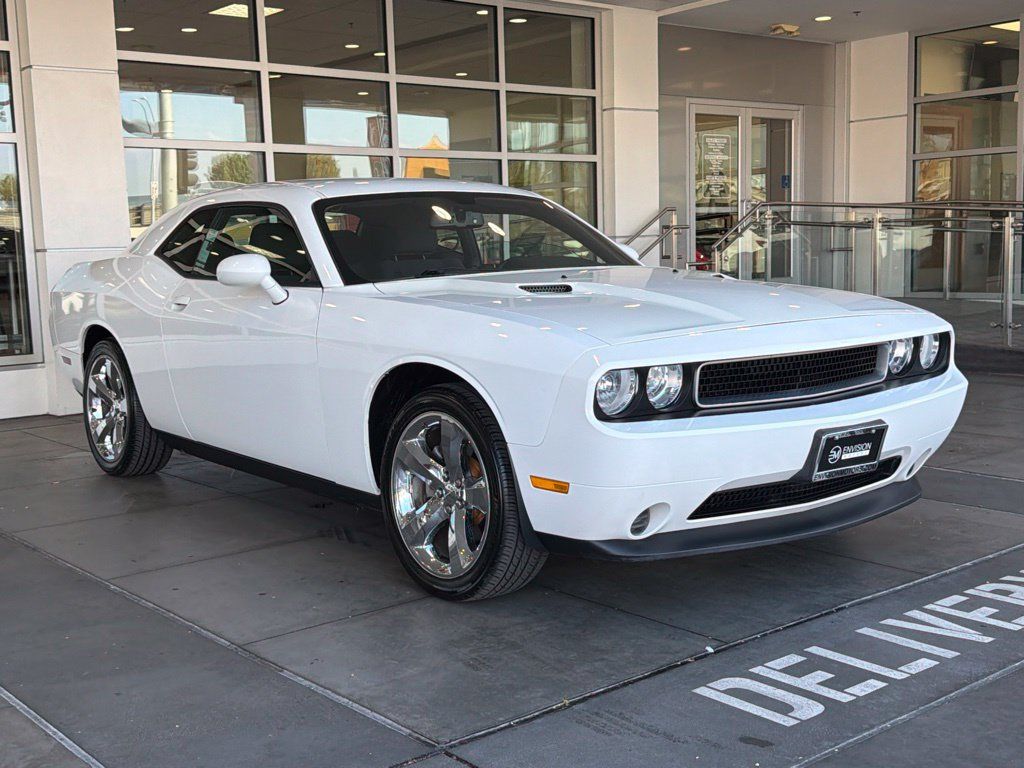 Used 2013 Dodge Challenger SXT w/ Super Sport Group RWD image 6