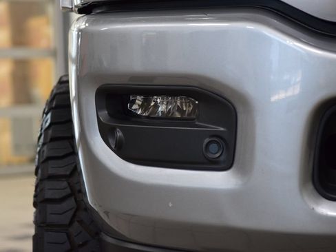 Used 2022 RAM 2500 Limited AWD/4WD image 14
