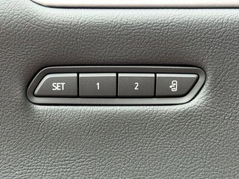New 2025 Cadillac XT5 Premium Luxury w/ Technology Package FWD image 17