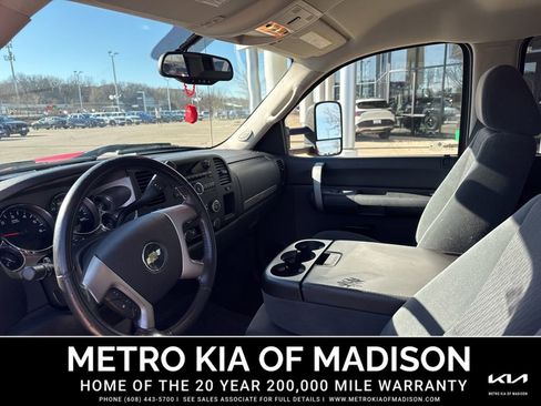 Used 2009 Chevrolet Silverado 2500 LT w/ Exterior Plus Package image 16