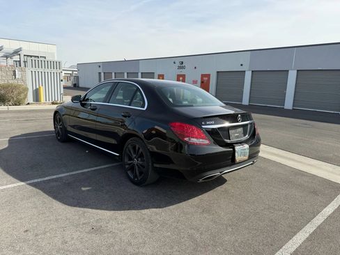 Used 2018 Mercedes-Benz C 300 Sedan image 4