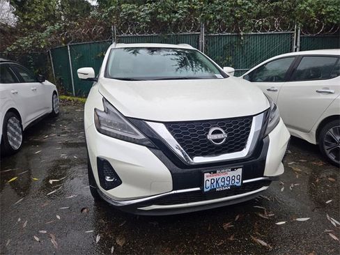 Used 2024 Nissan Murano Platinum w/ Cargo Package image 2
