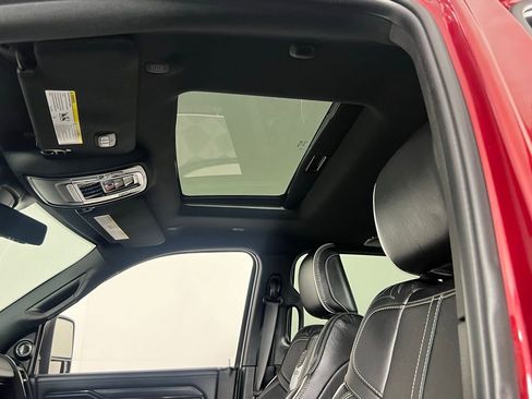 Used 2024 RAM 3500 Limited image 25