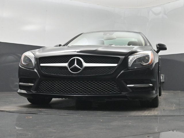 Used 2016 Mercedes-Benz SL 400 w/ Premium I Package image 31
