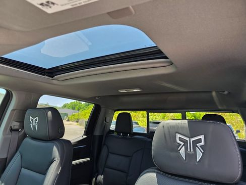 New 2026 Chevrolet Silverado 1500 RST AWD/4WD image 11