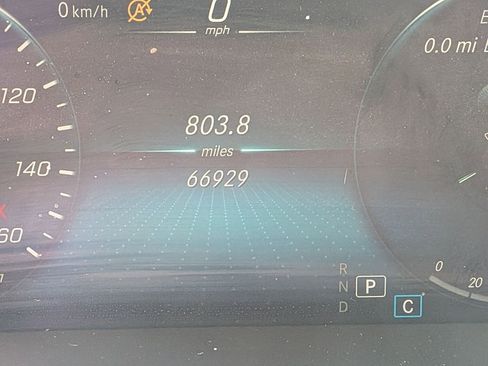 Used 2022 Mercedes-Benz GLC 300 4MATIC image 19