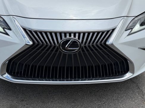 Used 2020 Lexus ES 350 w/ Premium Package FWD image 31