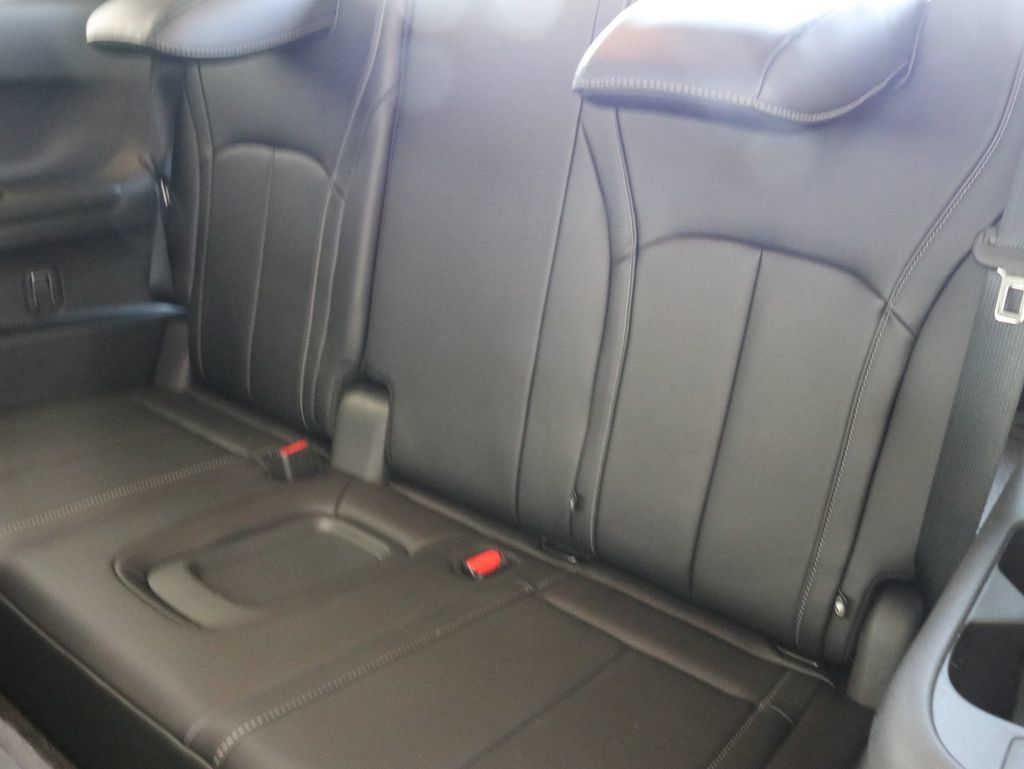 Certified 2023 INFINITI QX60 Luxe w/ Cargo Package AWD/4WD image 36