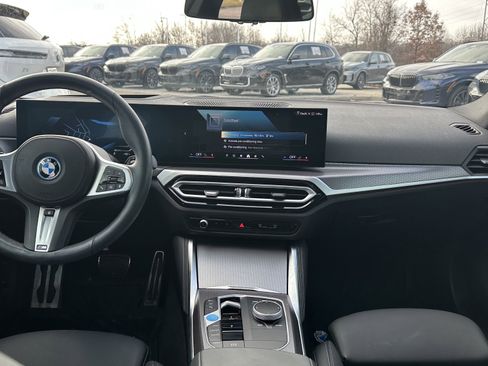 Used 2024 BMW i4 xDrive40i w/ M Sport Package image 30