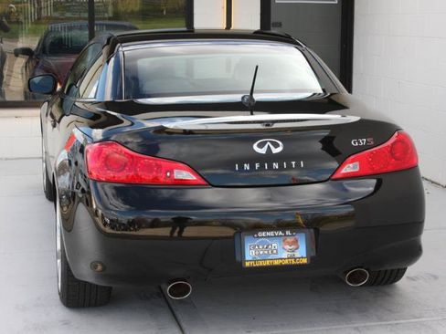 Used 2009 INFINITI G37 Convertible w/ Premium Pkg RWD image 25