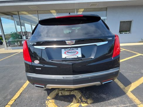 Used 2017 Cadillac XT5 Platinum AWD/4WD image 6