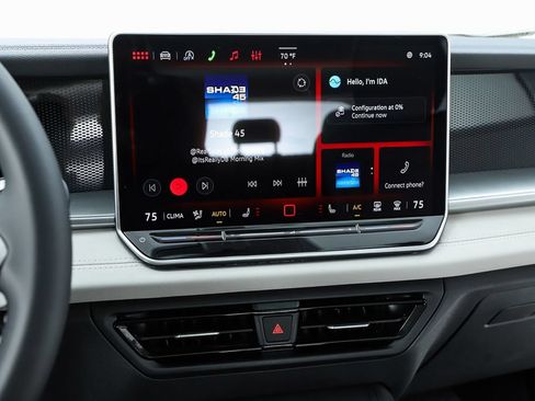 New 2026 Volkswagen Tiguan SE FWD image 64
