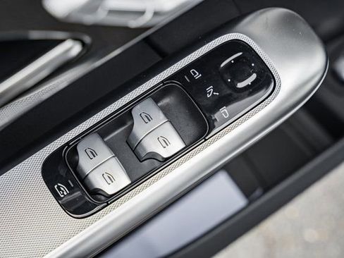 New 2026 Mercedes-Benz GLC 43 AMG 4MATIC image 40