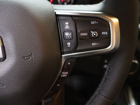 New 2026 RAM 1500 4x4 Crew Cab image 26