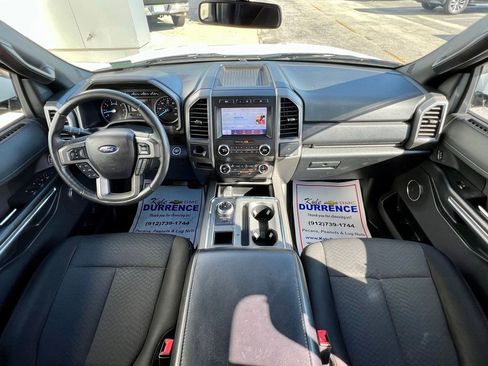 Used 2020 Ford Expedition XLT image 2