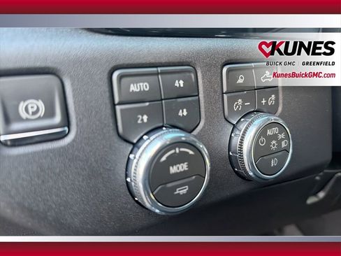 New 2026 GMC Sierra 1500 Elevation w/ Elevation Premium Package AWD/4WD image 15