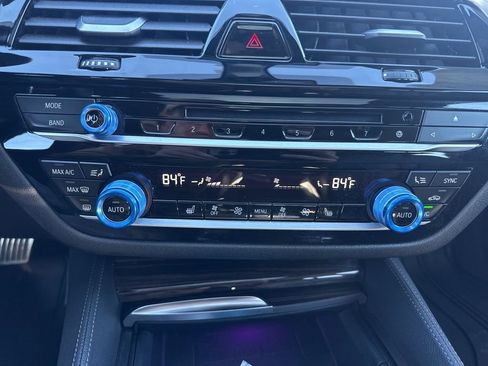 Used 2018 BMW 540i 540i w/ M Sport Package image 23