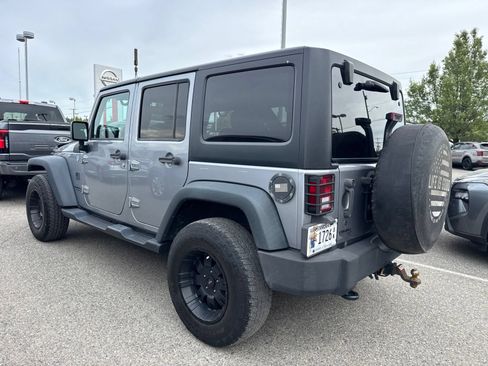 Used 2014 Jeep Wrangler Unlimited Sport w/ Quick Order Package 23S AWD/4WD image 7