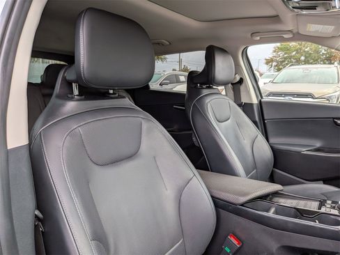 Used 2022 Kia EV6 GT-Line w/ First Edition Package image 39