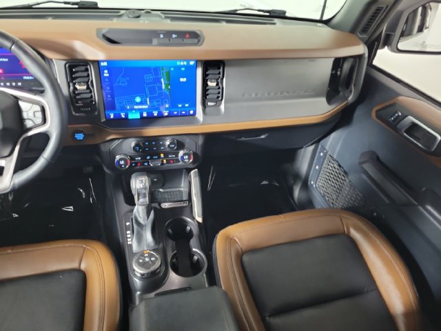 Used 2024 Ford Bronco Outer Banks AWD/4WD image 17