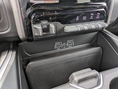 New 2026 RAM 2500 Lone Star AWD/4WD image 22