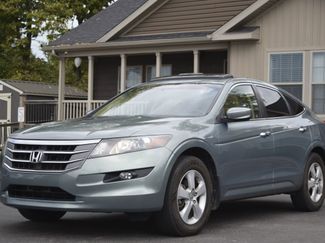 Used 2011 Honda Crosstour EX image 1