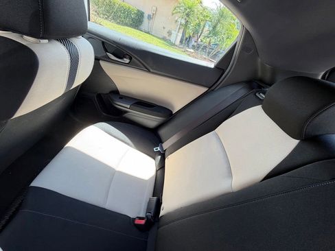 Used 2018 Honda Civic LX image 5