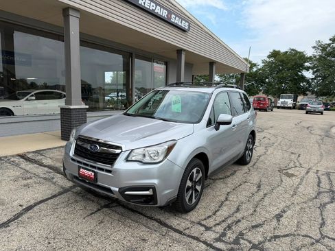 Used 2018 Subaru Forester 2.5i Premium w/ All-Weather Package AWD/4WD image 1
