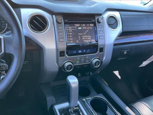 Used 2017 Toyota Tundra Limited image 6