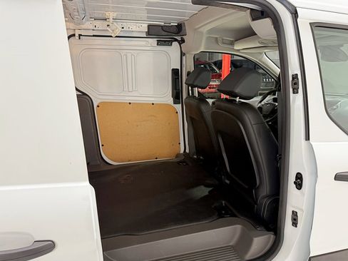 Used 2022 Ford Transit Connect XL image 34