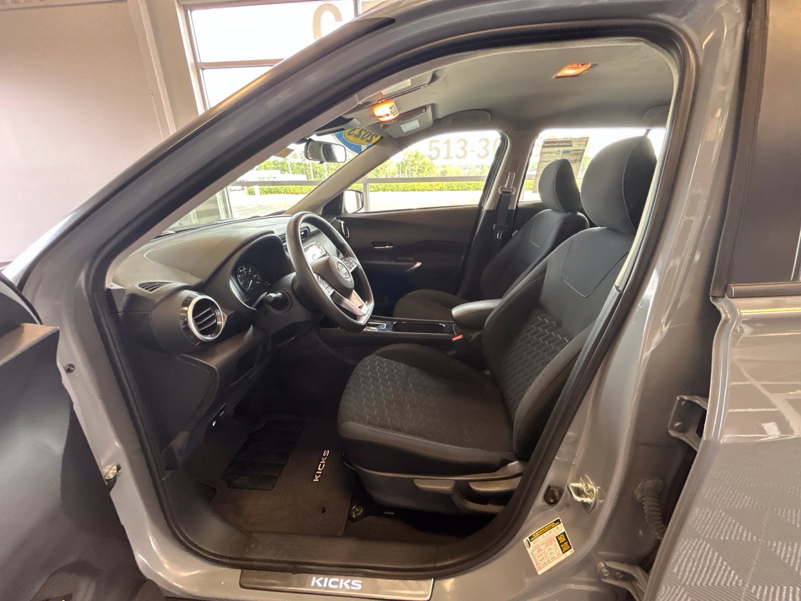 Used 2023 Nissan Kicks SV FWD image 16