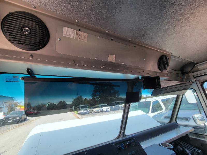 Used 2016 Ford E-350 and Econoline 350 Super Duty w/ A/C Prep Package RWD image 13