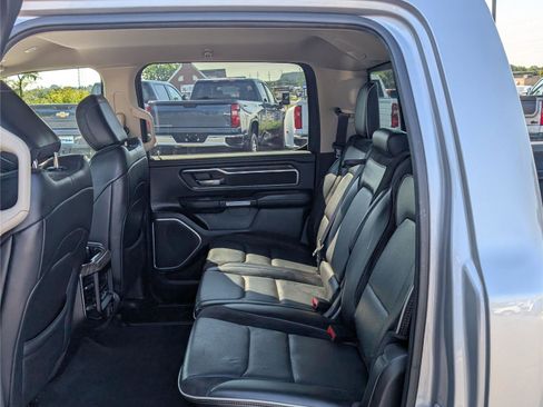 Used 2019 RAM 1500 Laramie image 14