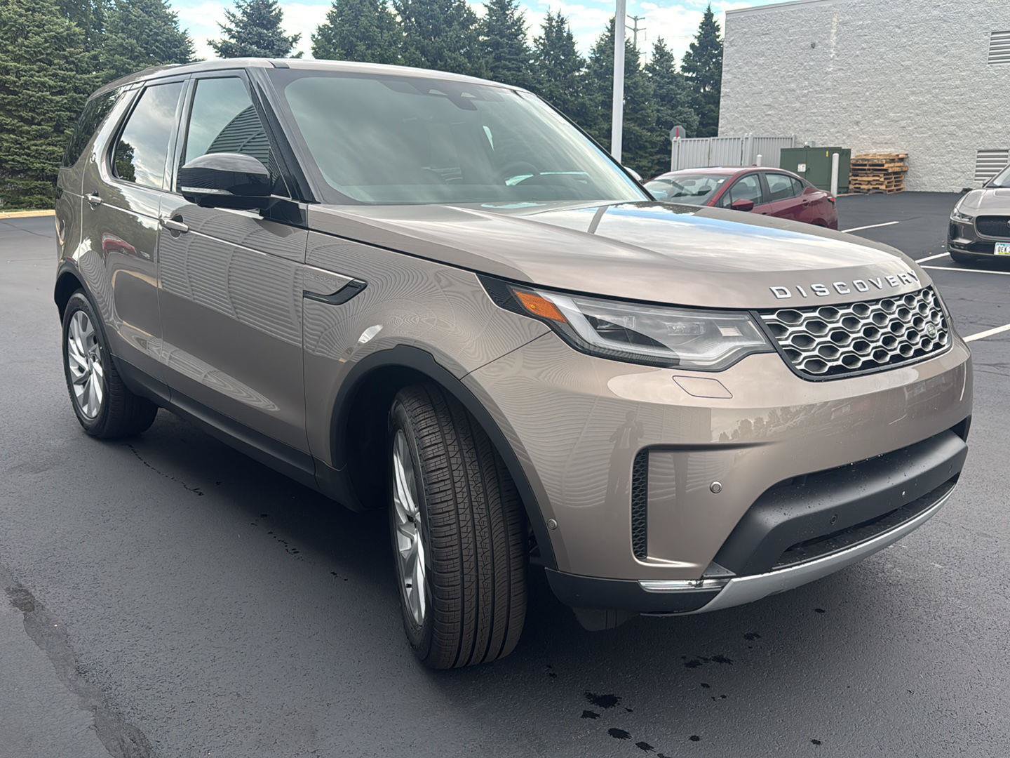 New 2026 Land Rover Discovery S AWD/4WD image 6