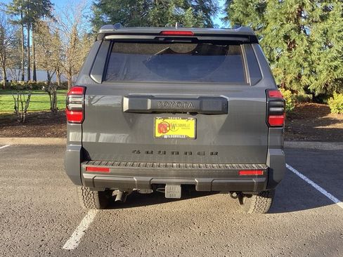 Used 2026 Toyota 4Runner SR5 image 20