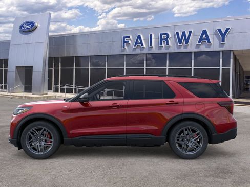 New 2025 Ford Explorer ST-Line w/ Premium Package RWD image 3