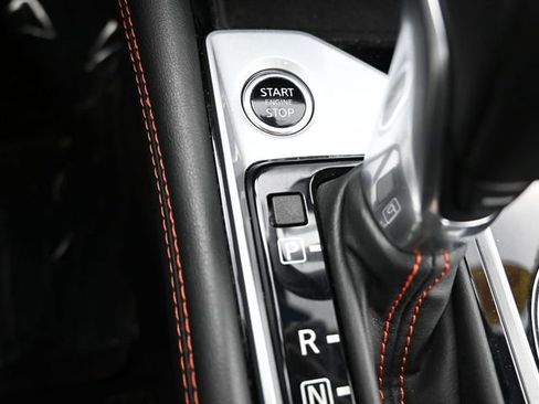 Used 2025 Nissan Altima 2.5 SR image 18