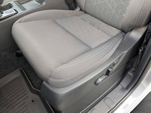 New 2026 Nissan Frontier SV w/ All-Weather Content Package AWD/4WD image 14