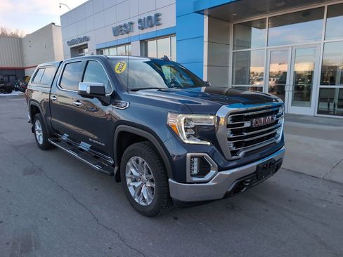 Used 2022 GMC Sierra 1500 SLT w/ SLT Premium Package image 2