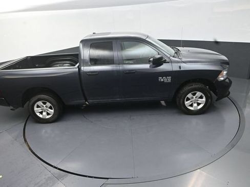 Used 2019 RAM 1500 Express AWD/4WD image 30