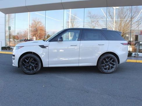 New 2026 Land Rover Range Rover Sport Dynamic SE image 4