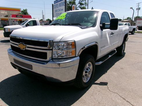 Used 2013 Chevrolet Silverado 2500 LT w/ Convenience Package AWD/4WD image 9